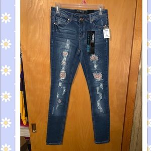 NWT Sequin Jeans Sz 1/2